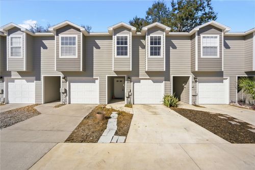 3731 W Cass St, TAMPA, FL, 33609-1327 | Card Image