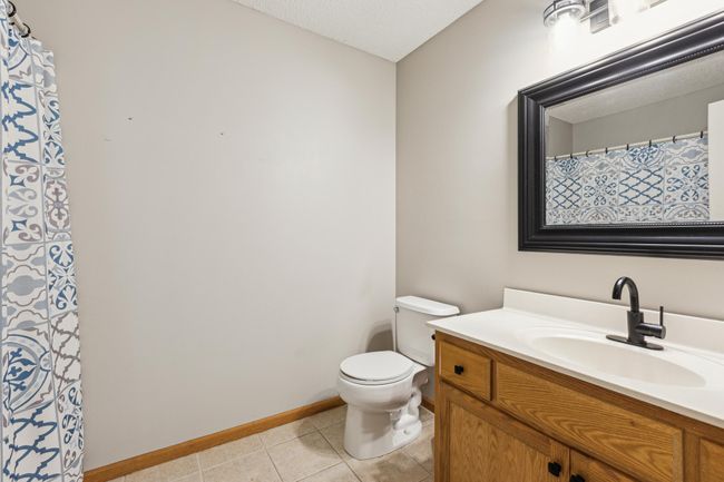 13_interior.jpg | Image 17