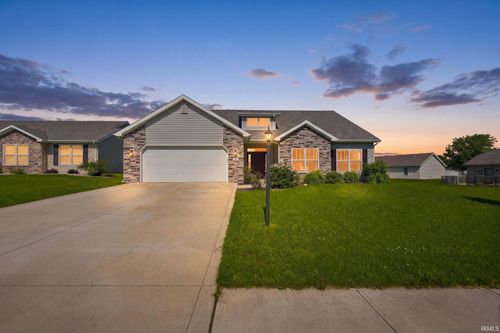 203 Orchard Place Pkwy, Kendallville, IN, 46755-9387 | Card Image