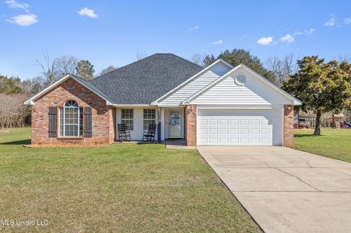 5881 Laramie Lane, Moss Point, MS, 39562 | Card Image