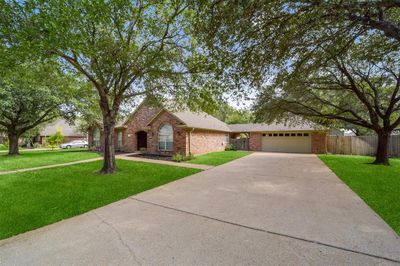 602 Benchmark Drive, House other with 4 bedrooms, 2 bathrooms and null parking in College Station TX | Image 2