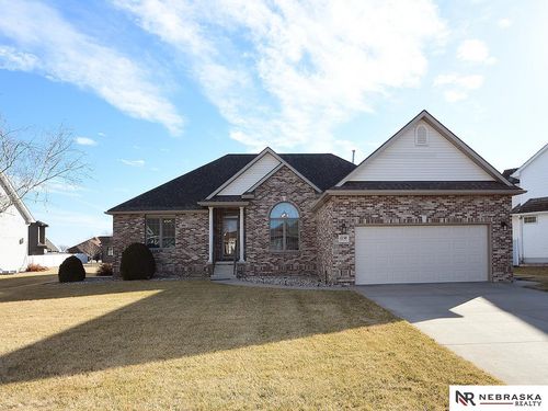 1250 Glenwood Ct, Fremont, NE, 68025-7886 | Card Image