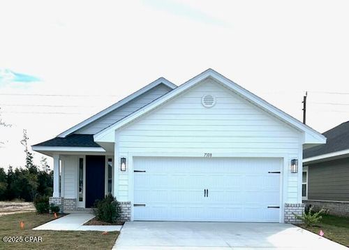 7072 Traditions Dr, Panama City, FL, 32404-2976 | Card Image