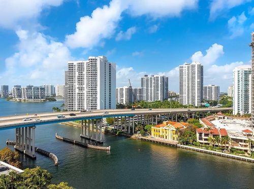 1519-19390 Collins Ave, Sunny Isles Beach, FL, 33160-2277 | Card Image