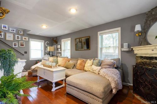 12 Philipse Rd, Carmel, NY, 10512-4959 | Card Image