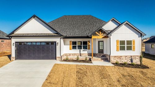 209 Michelle Dr, Beebe, AR, 72012-8025 | Card Image