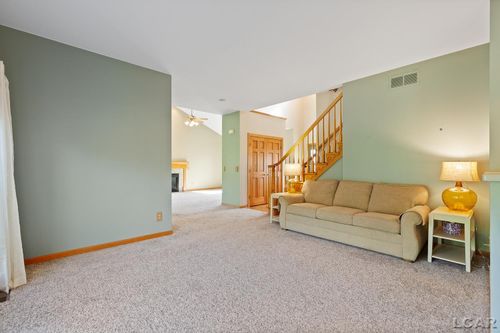 10454 Tipton Hwy, Tipton, MI, 49287-9712 | Card Image