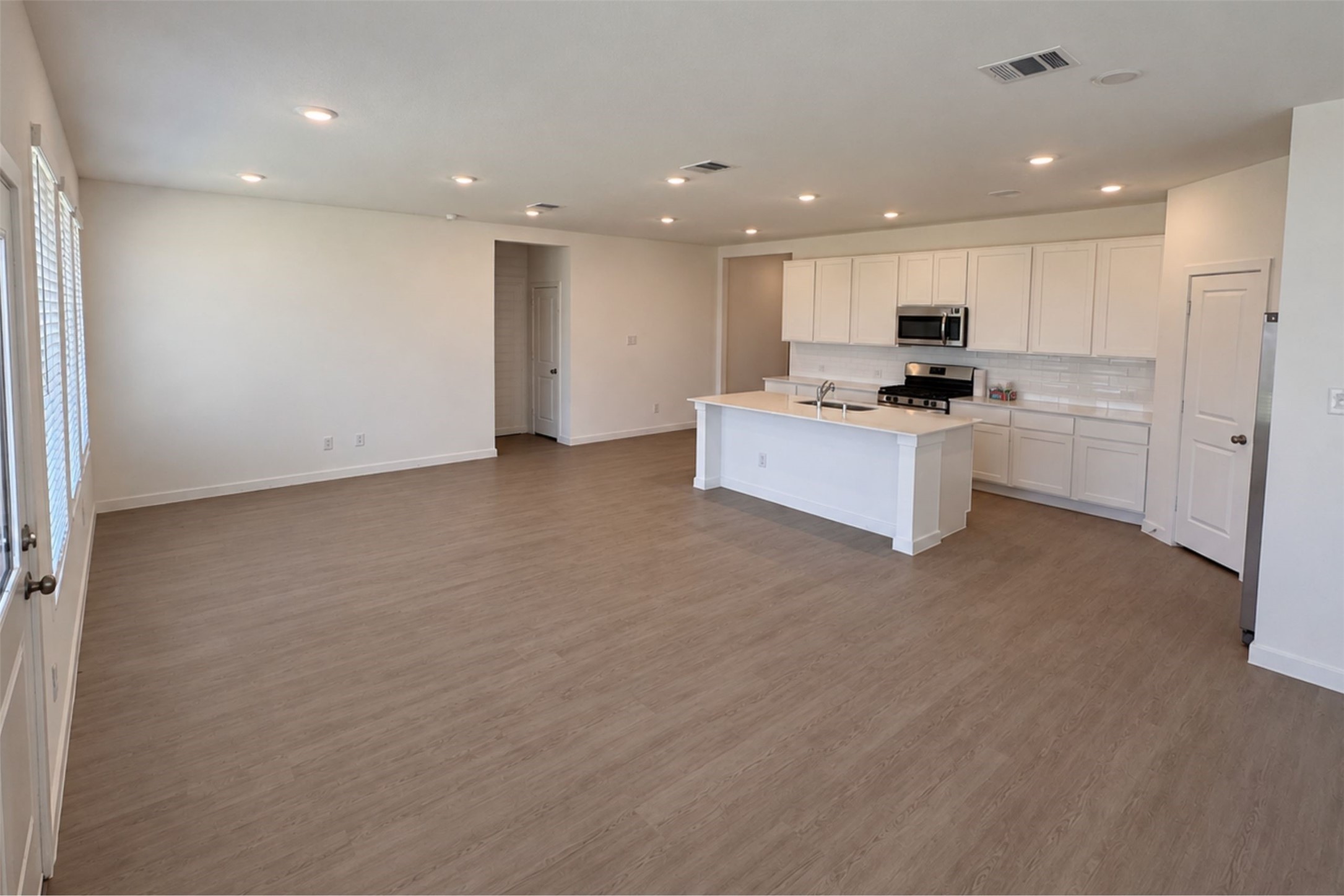 Residential Lease in Aubrey 5