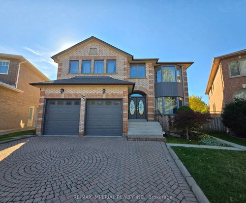 12A Mauro Crt, Richmond Hill, ON, L4B3J8 | Card Image