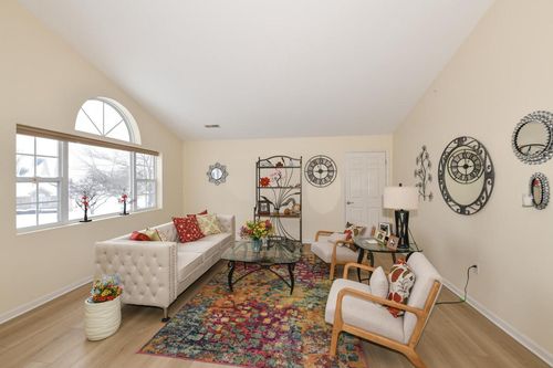 f-9128 W Elm Court, Franklin, WI, 53132 | Card Image