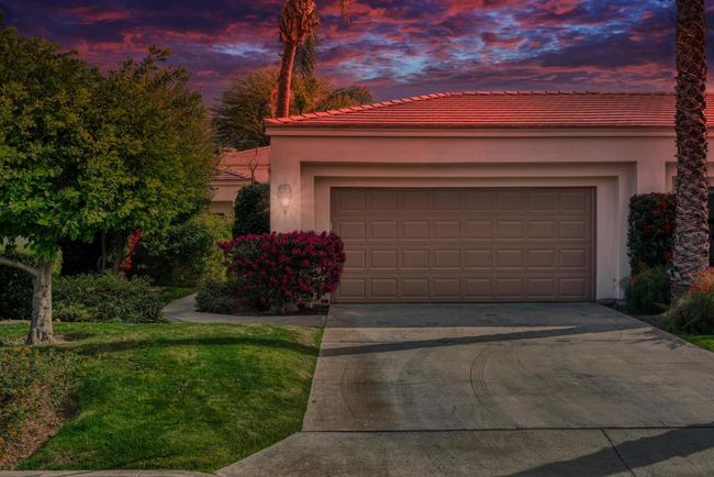two car garage | Image 21