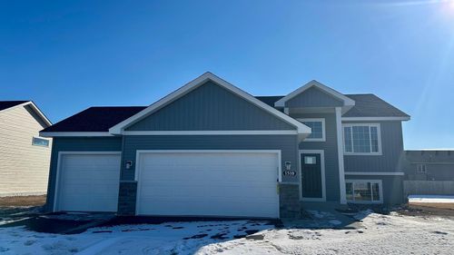 1510 Raccoon Ln, New Richmond, WI, 54017-1427 | Card Image