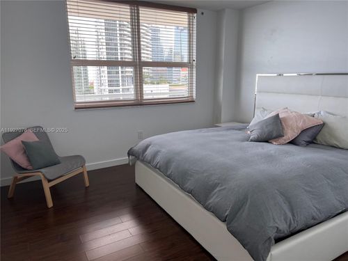 1607-1155 Brickell Bay Dr, Miami, FL, 33131 | Card Image