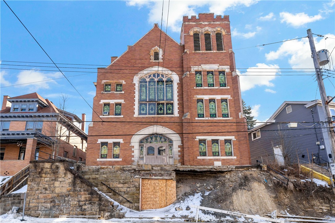 Commercial Sale in Mt Washington 5