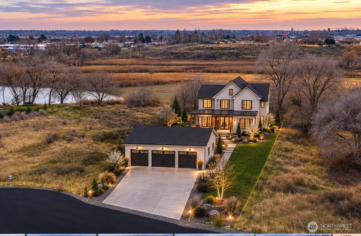 Land in Moses Lake