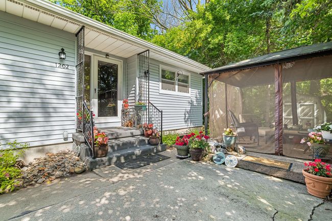 1202 N Rapids Rd, House other with 3 bedrooms, 2 bathrooms and null parking in Manitowoc WI | Image 31