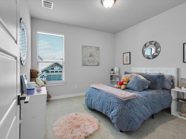 1366 Silverthorn Trl, House other with 5 bedrooms, 3 bathrooms and null parking in Justin TX | Image 22
