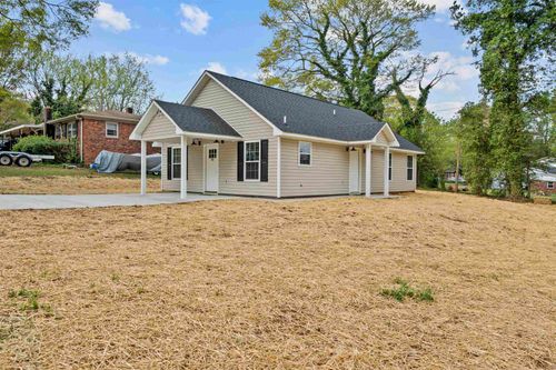 18 Gordon St, Spartanburg, SC, 29301-1107 | Card Image