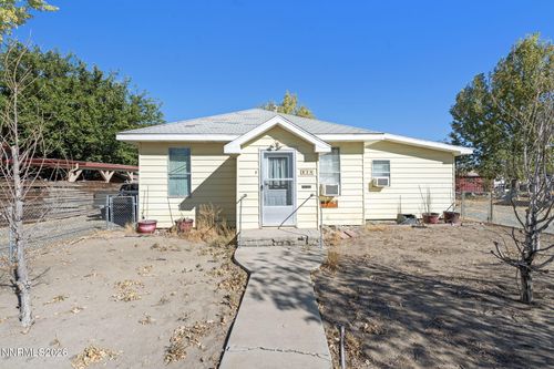 218 S Center St, Yerington, NV, 89447-2512 | Card Image