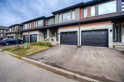 98 - 120 Court Dr, Townhouse with 3 bedrooms, 2 bathrooms and 2 parking in Paris ON | Image 3