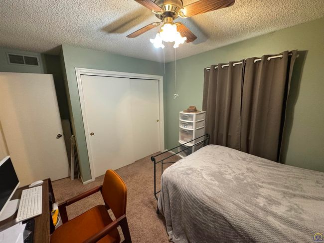 8833 Hickory Ln, House other with 3 bedrooms, 2 bathrooms and null parking in Ozawkie KS | Image 16