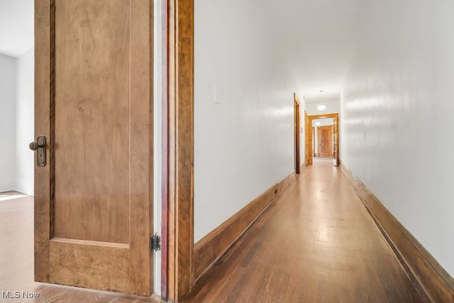 APT-2 - 1357 East Blvd, Condo with 4 bedrooms, 2 bathrooms and null parking in Cleveland OH | Image 12