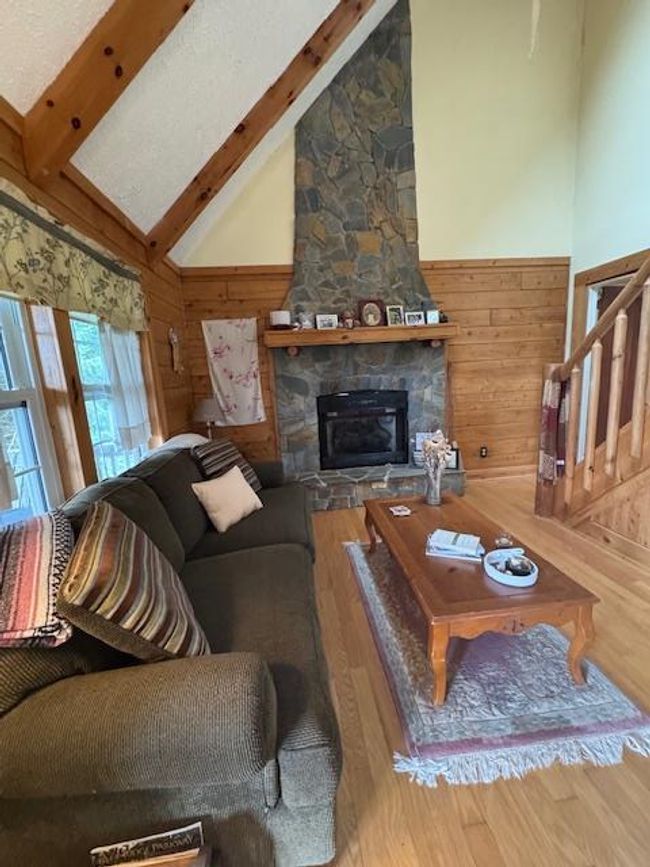 130 Heavenly View Ln, House other with 1 bedrooms, 1 bathrooms and 1 parking in Fancy Gap VA | Image 5