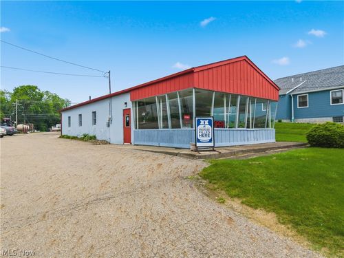 764 College St, Wadsworth, OH, 44281-9509 | Card Image