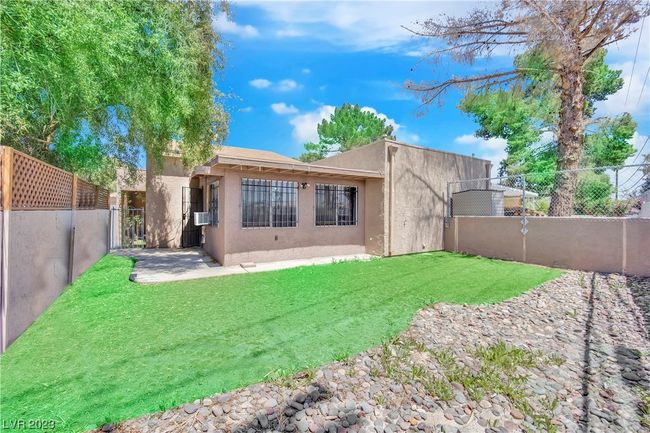 4232 Park Ct, Townhouse with 2 bedrooms, 3 bathrooms and null parking in Las Vegas NV | Image 34