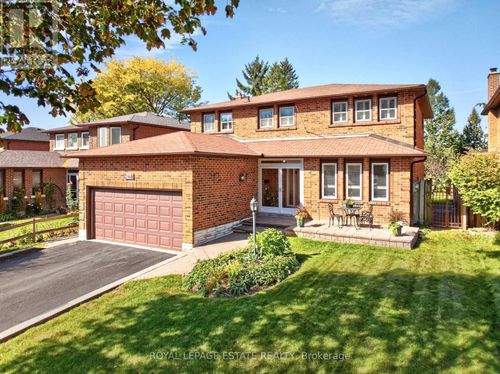 268 Fincham Avenue, Markham (Markham Village), ON, L3P4E6 | Card Image