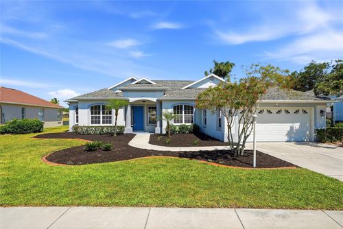 11018 Pine Lilly Pl, LAKEWOOD RANCH, FL, 34202-1835 | Card Image