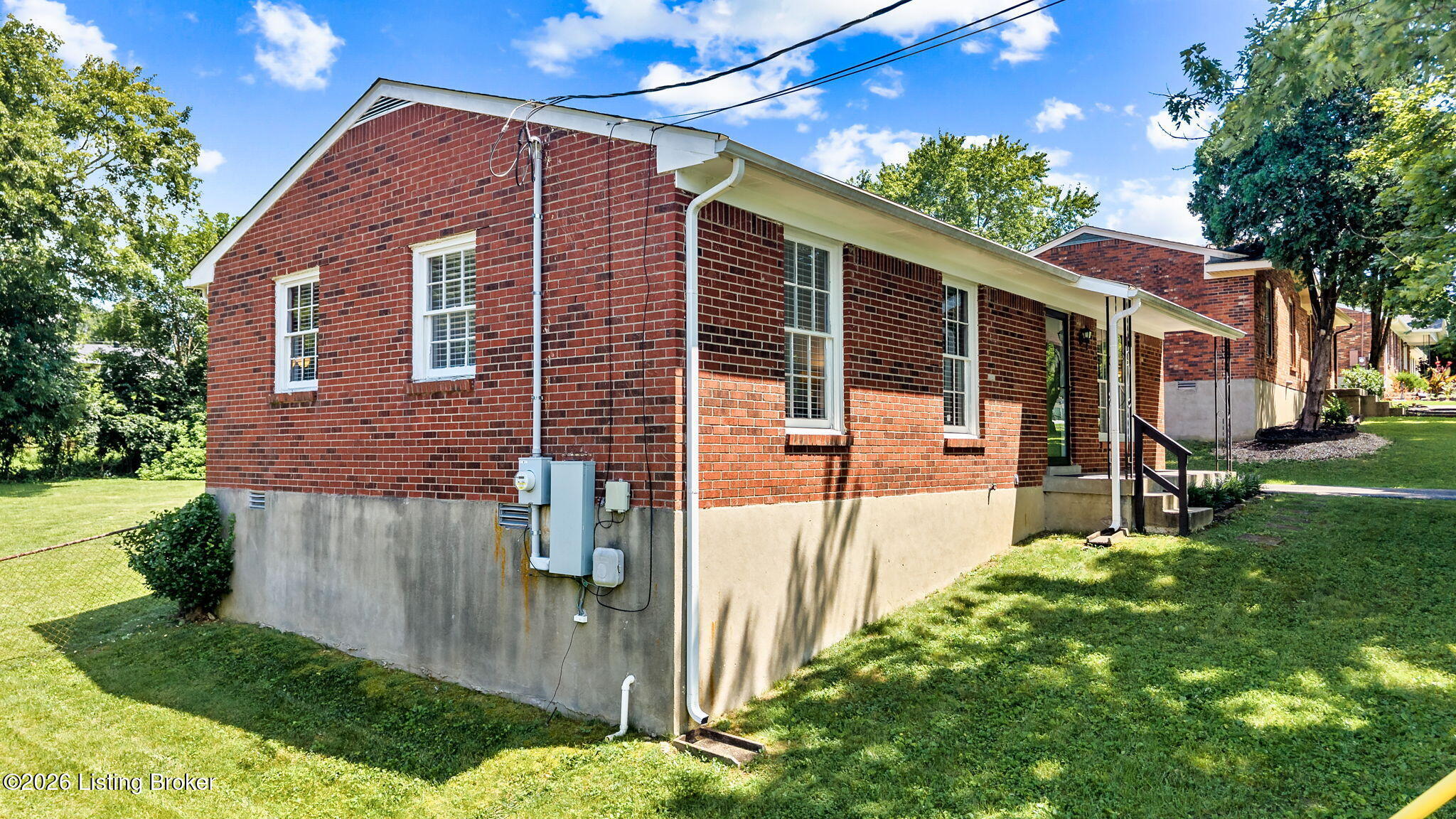 Residential in Crestwood 3