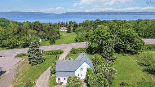 318 Highway 1, Deep Brook, NS, B0S1J0 | Card Image