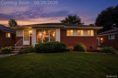 25718 Harmon St, Saint Clair Shores, MI, 48081-3344 | Card Image