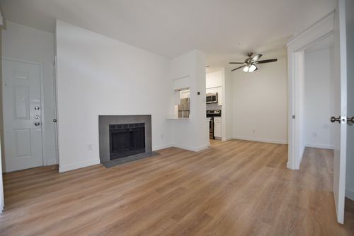 111-3711 Cedarplaza Ln, Dallas, TX, 75209-6302 | Card Image