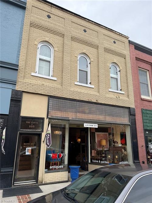 105 W Main St, Elkin, NC, 28621-3432 | Card Image