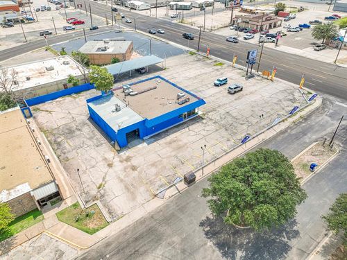 2201 E 8th St, Odessa, TX, 79761-4207 | Card Image