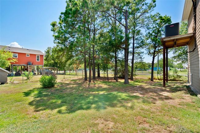 127 Metzwright Dr, House other with 4 bedrooms, 2 bathrooms and null parking in Anahuac TX | Image 24