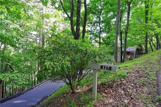 127 Columbine Dr, House other with 3 bedrooms, 3 bathrooms and 4 parking in Big Canoe GA | Image 46