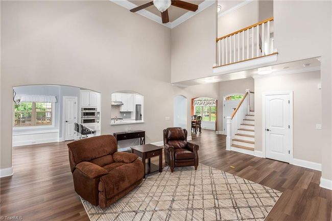 Living Room | Image 9
