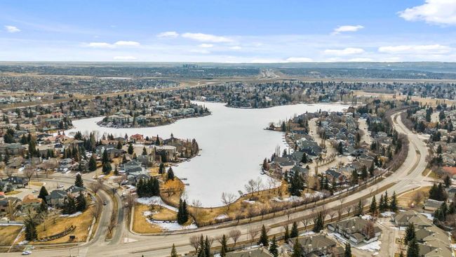 18 Mt Selkirk Place Se, House other with 5 bedrooms, 3 bathrooms and 4 parking in Calgary AB | Image 47