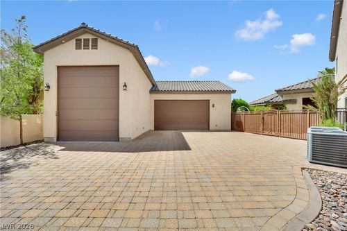 7675 Gilespie St, Las Vegas, NV, 89123-1101 | Card Image