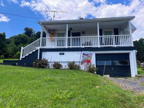 914 Alta St, Staunton, VA, 24401-4910 | Card Image