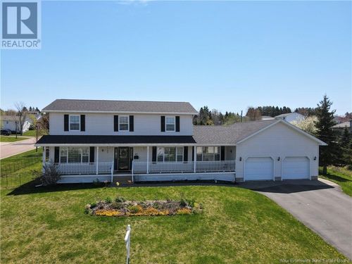 62 Patricia Dr, Riverview, NB, E1B5C8 | Card Image