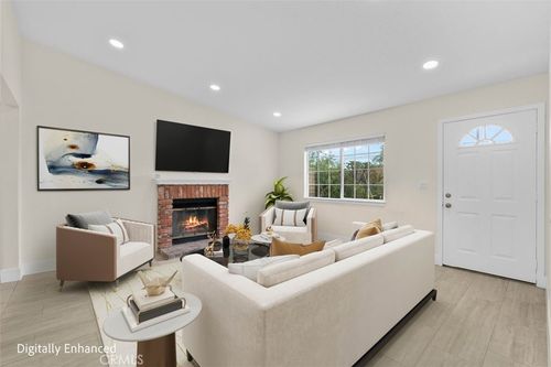 8161 Laurel Canyon Blvd, North Hollywood, CA, 91605-1430 | Card Image