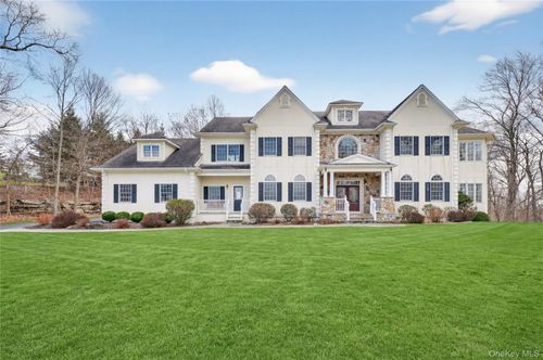 19 Parkview Cir, Carmel, NY, 10512-1827 | Card Image