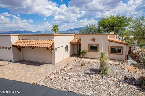 983 W Camino Guarina, Green Valley, AZ, 85614-2007 | Card Image
