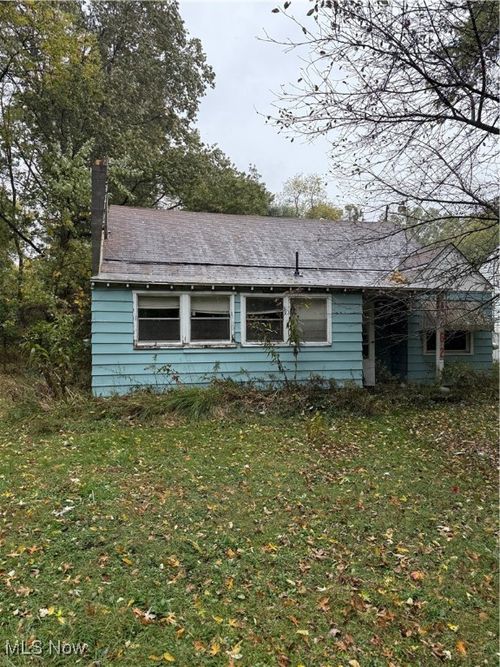 4262 Pembrook Rd, Austintown, OH, 44515-4517 | Card Image