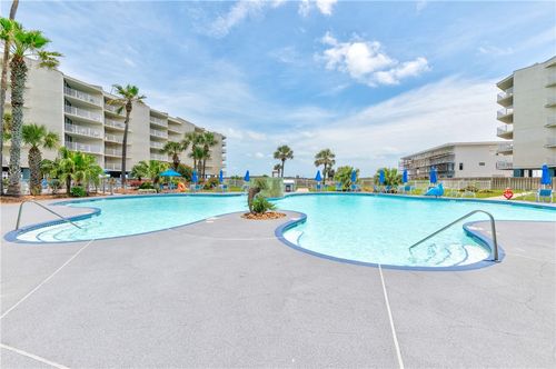 532-800 Sandcastle Dr, Port Aransas, TX, 78373-5903 | Card Image