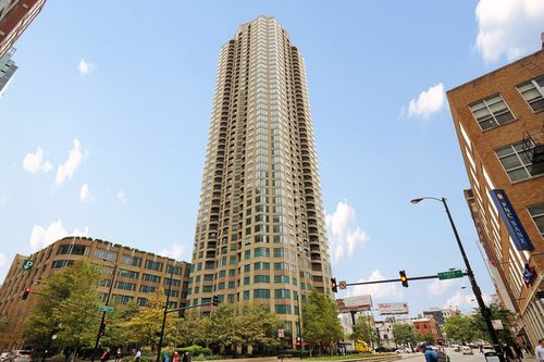 apt-4106-400 N La Salle Dr, Chicago, IL, 60654-8537 | Card Image